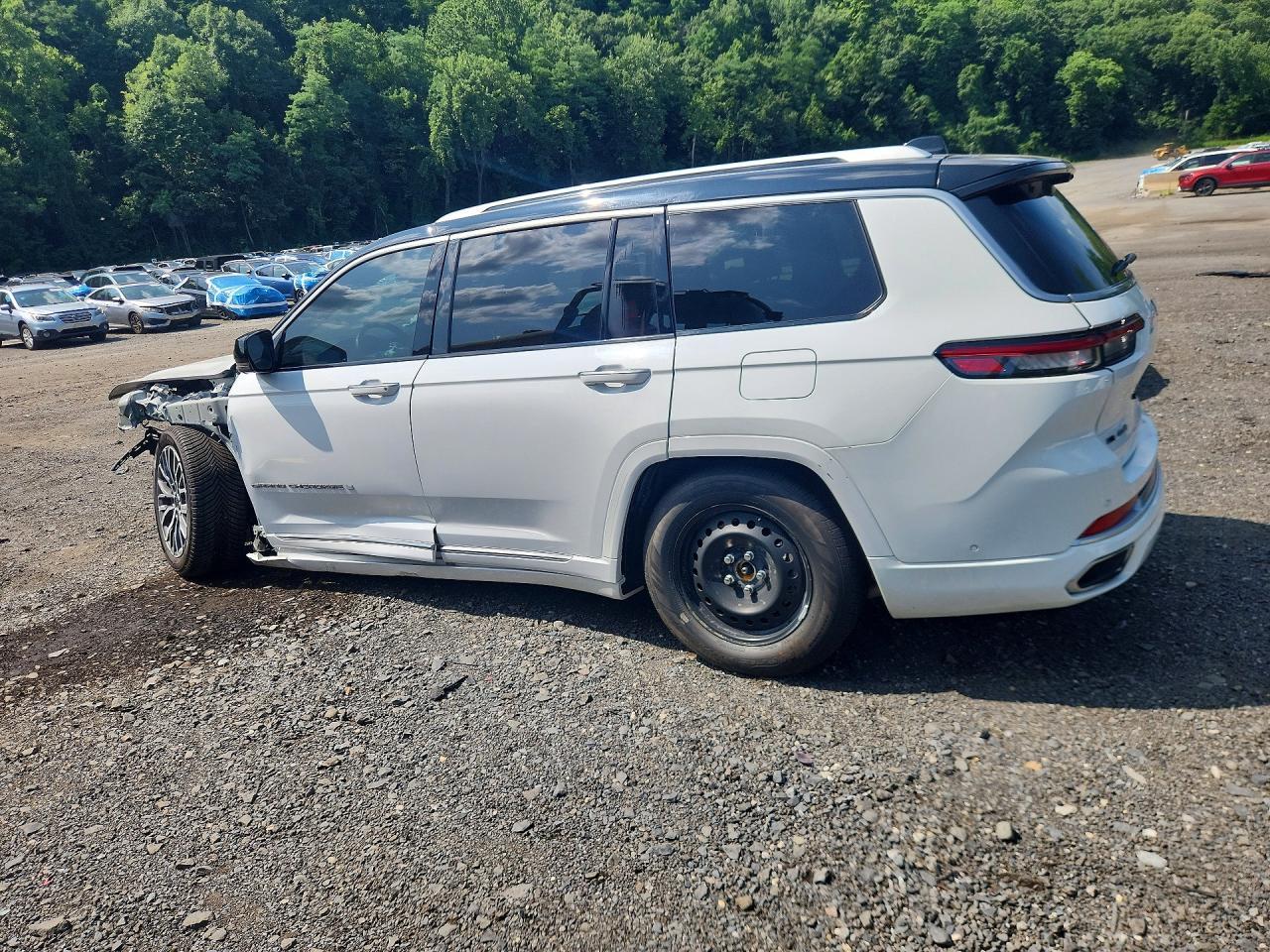 2021 Jeep Grand Cherokee L Summit - Фото 2