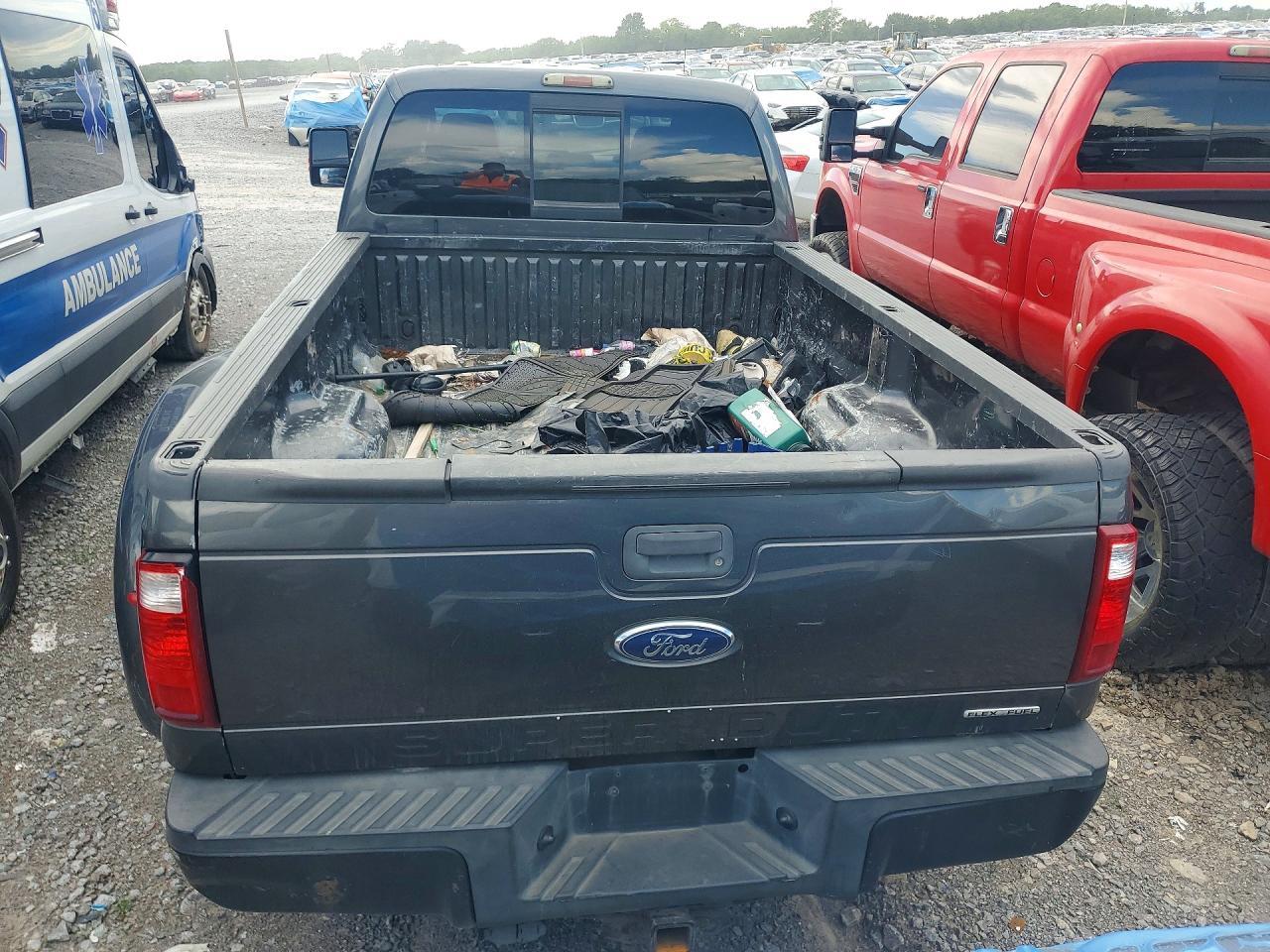 2016 Ford F350 Super Duty - Image 6
