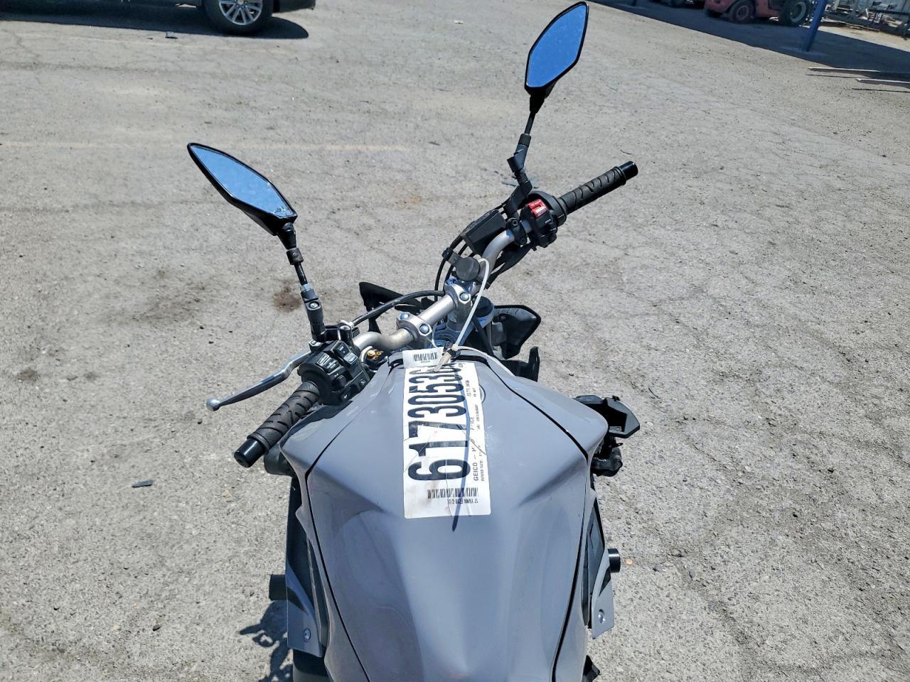 2017 Yamaha Fz10 C - Image 6