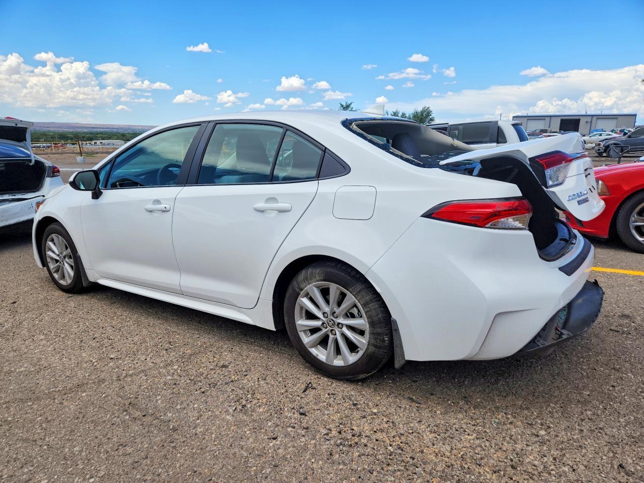 2024 Toyota Corolla Le - Фото 2