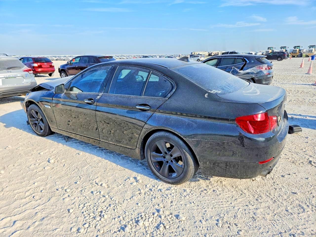 2013 BMW 528 Xi - Фото 2