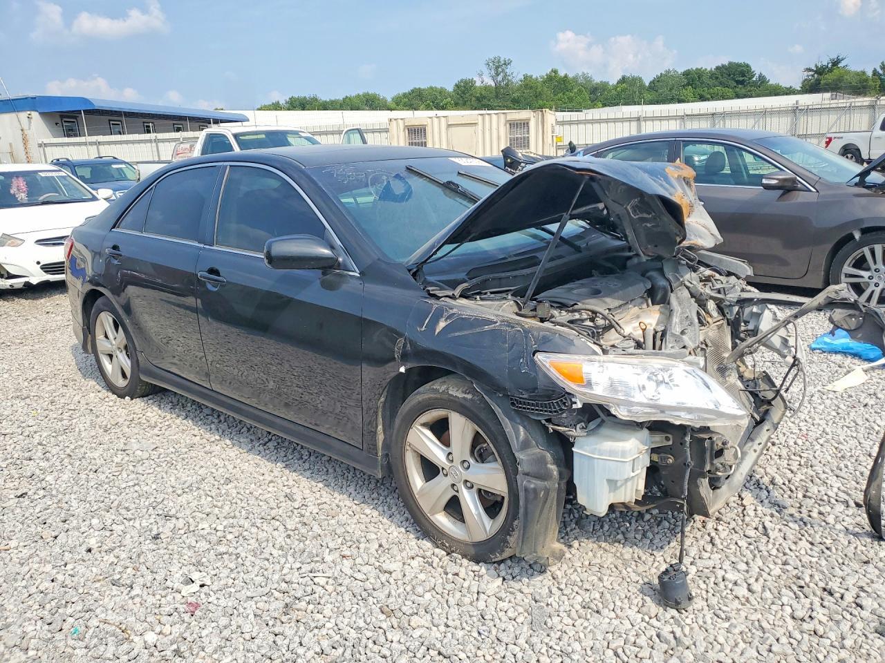 2011 Toyota Camry Se - Image 4