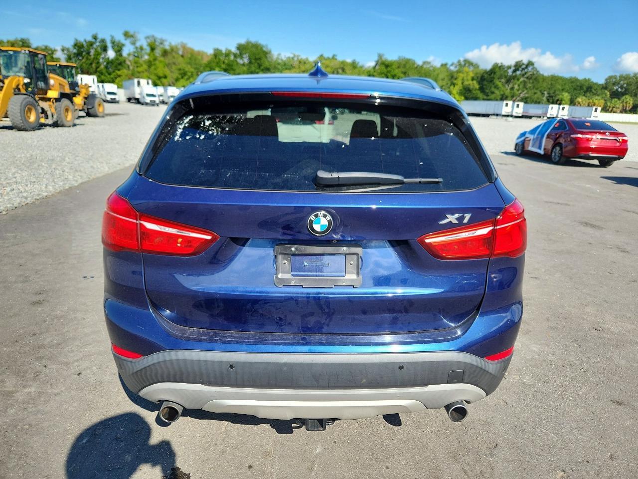 2017 BMW X1 Sdrive28I - Фото 6