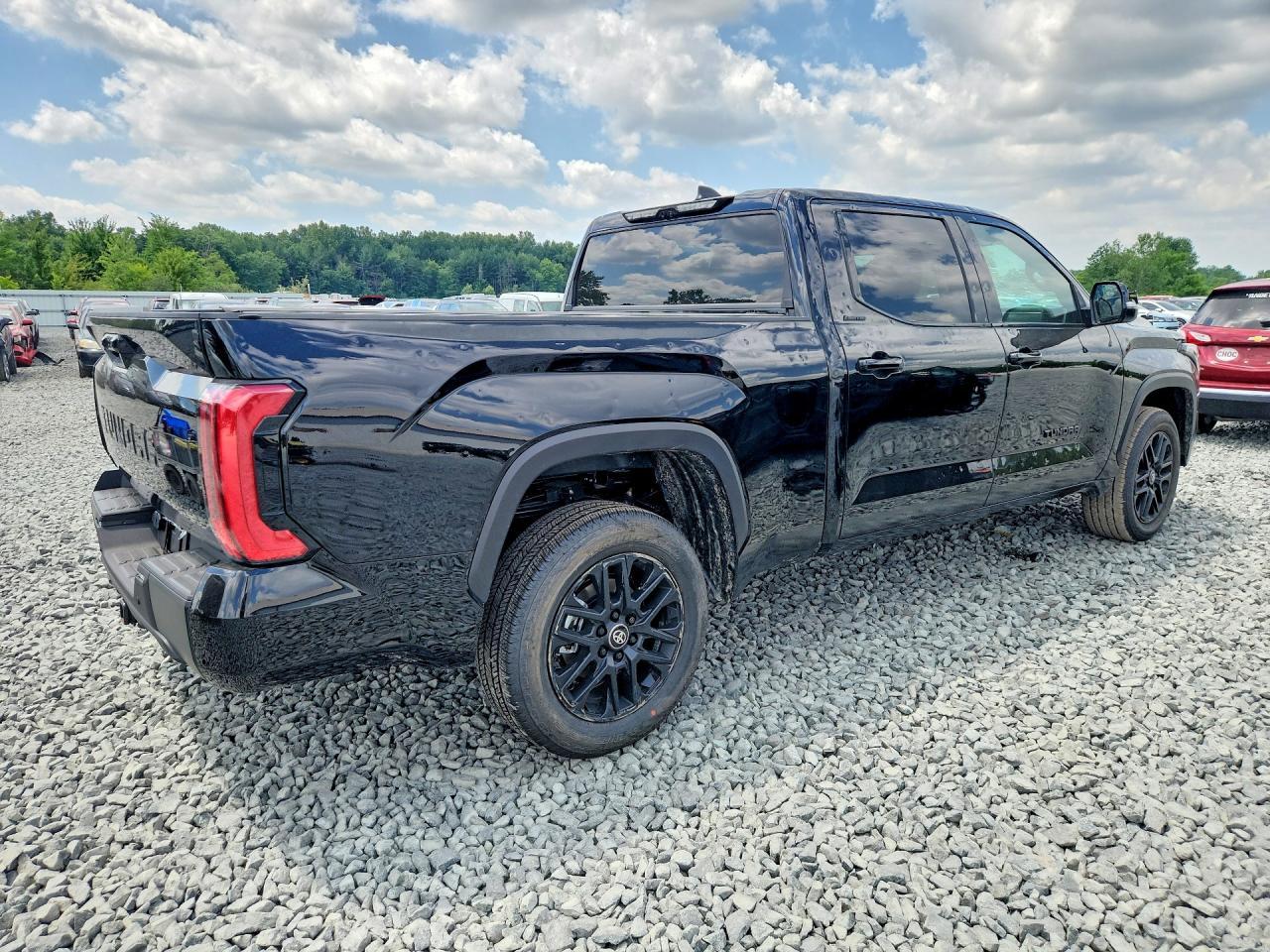 2026 Toyota Tundra Limited - Image 3