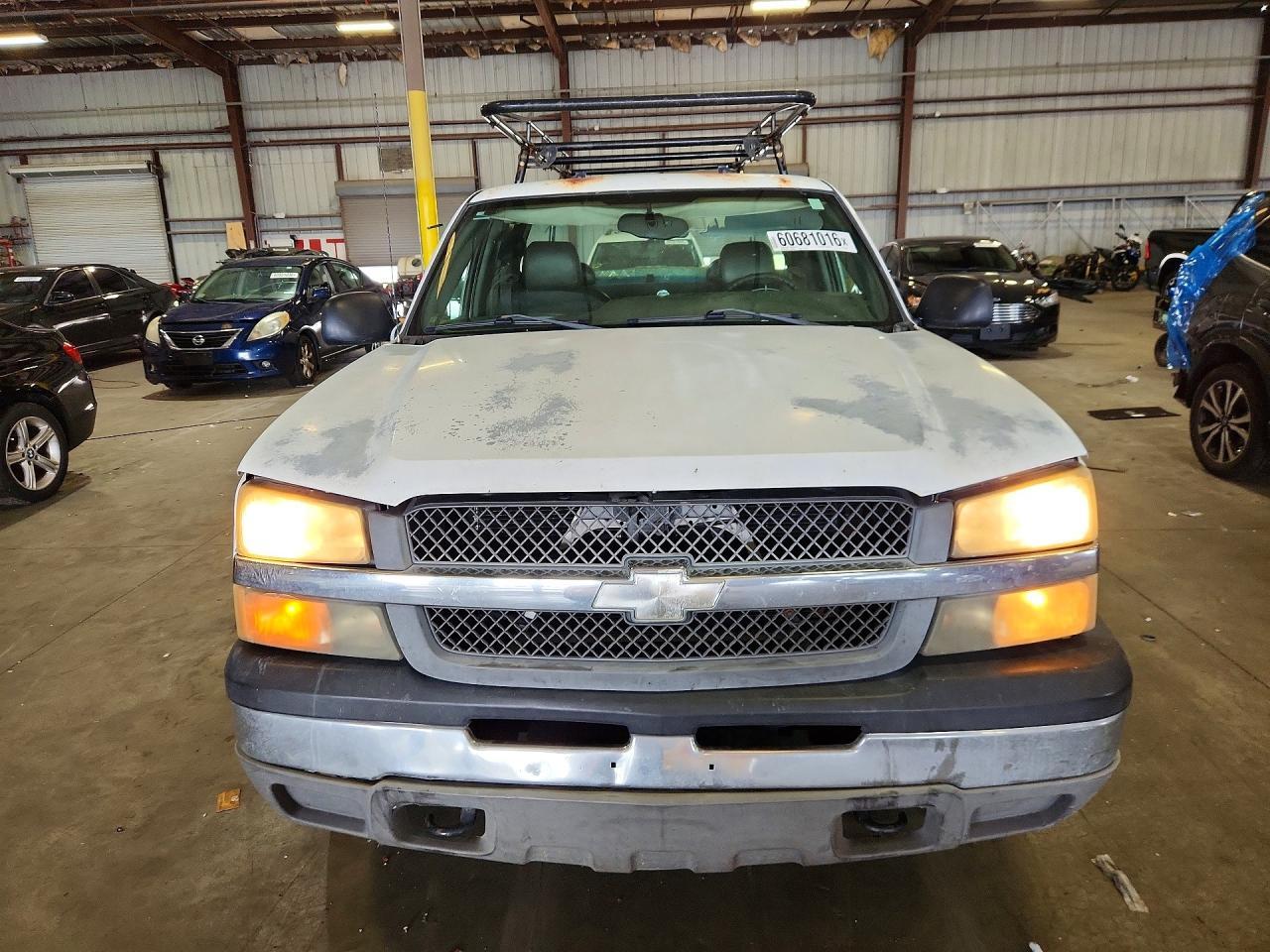 2004 Chevrolet Silverado C1500 - Фото 5