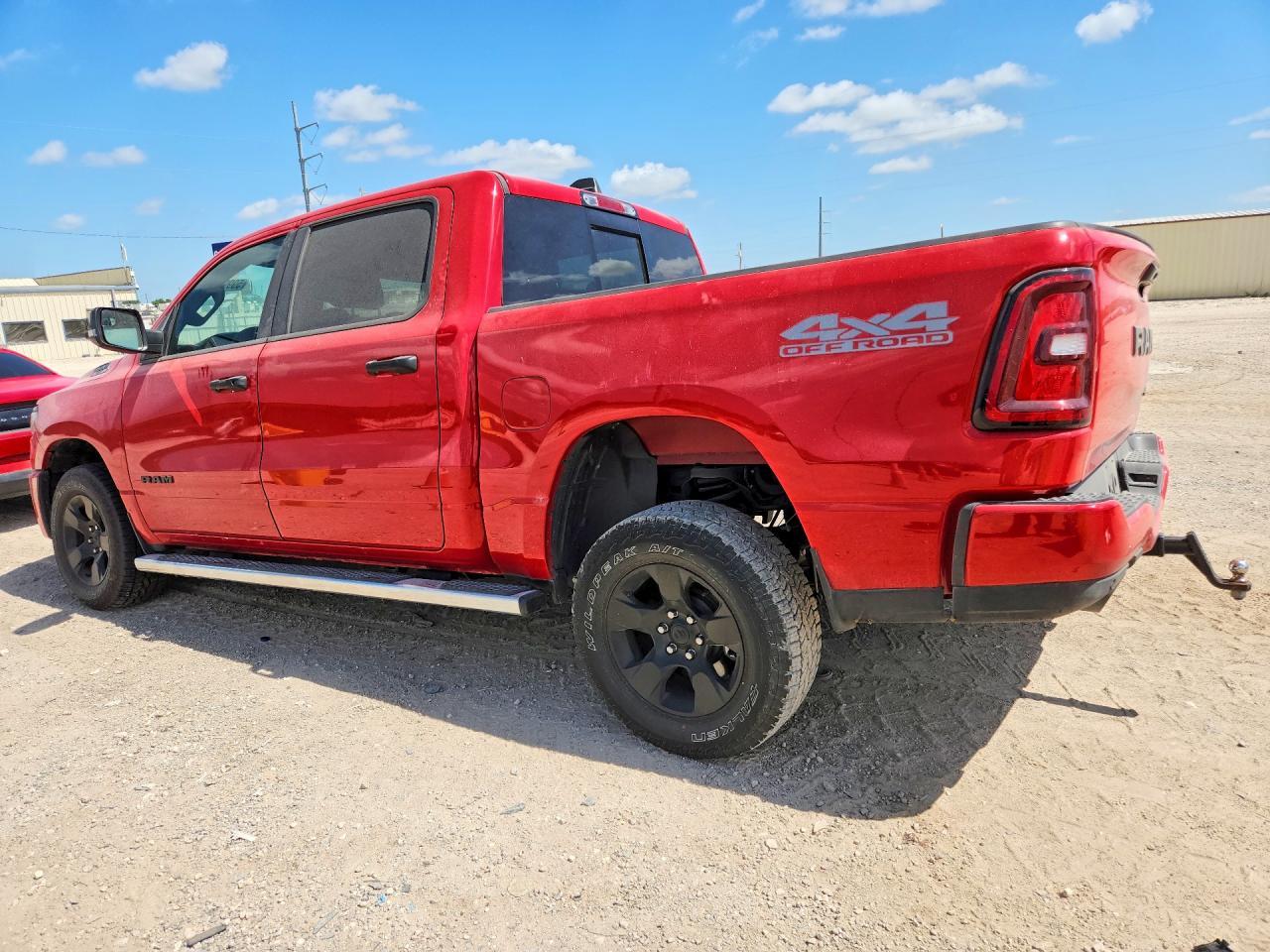2025 Ram 1500 Tradesman - Фото 2