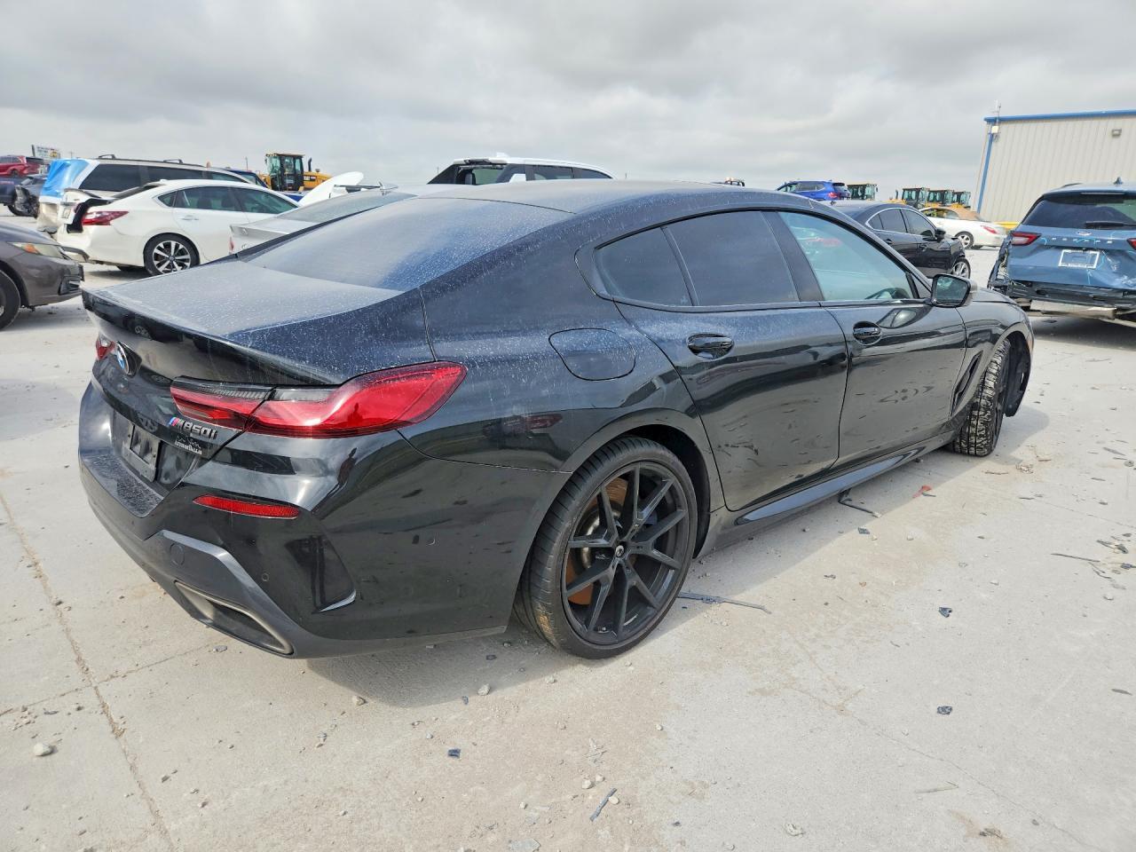 2020 BMW M850Xi - Image 3