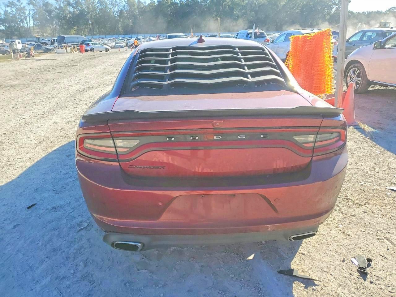 2018 Dodge Charger Sxt Plus - Image 6