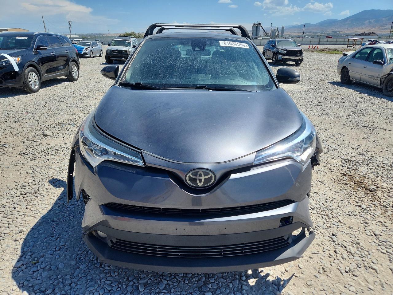 2018 Toyota C-Hr Xle Premium - Фото 5