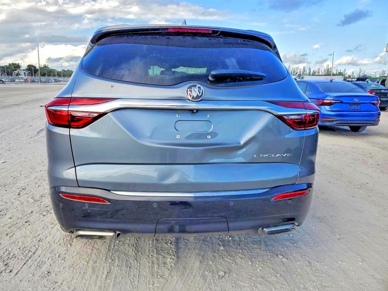 2020 Buick Enclave Premium - Image 6