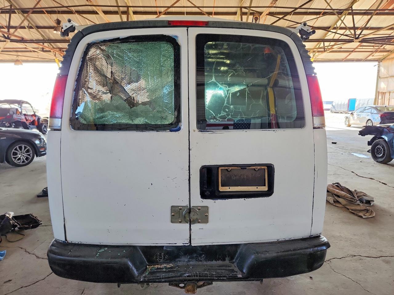 1999 Chevrolet Express G3500 - Image 6