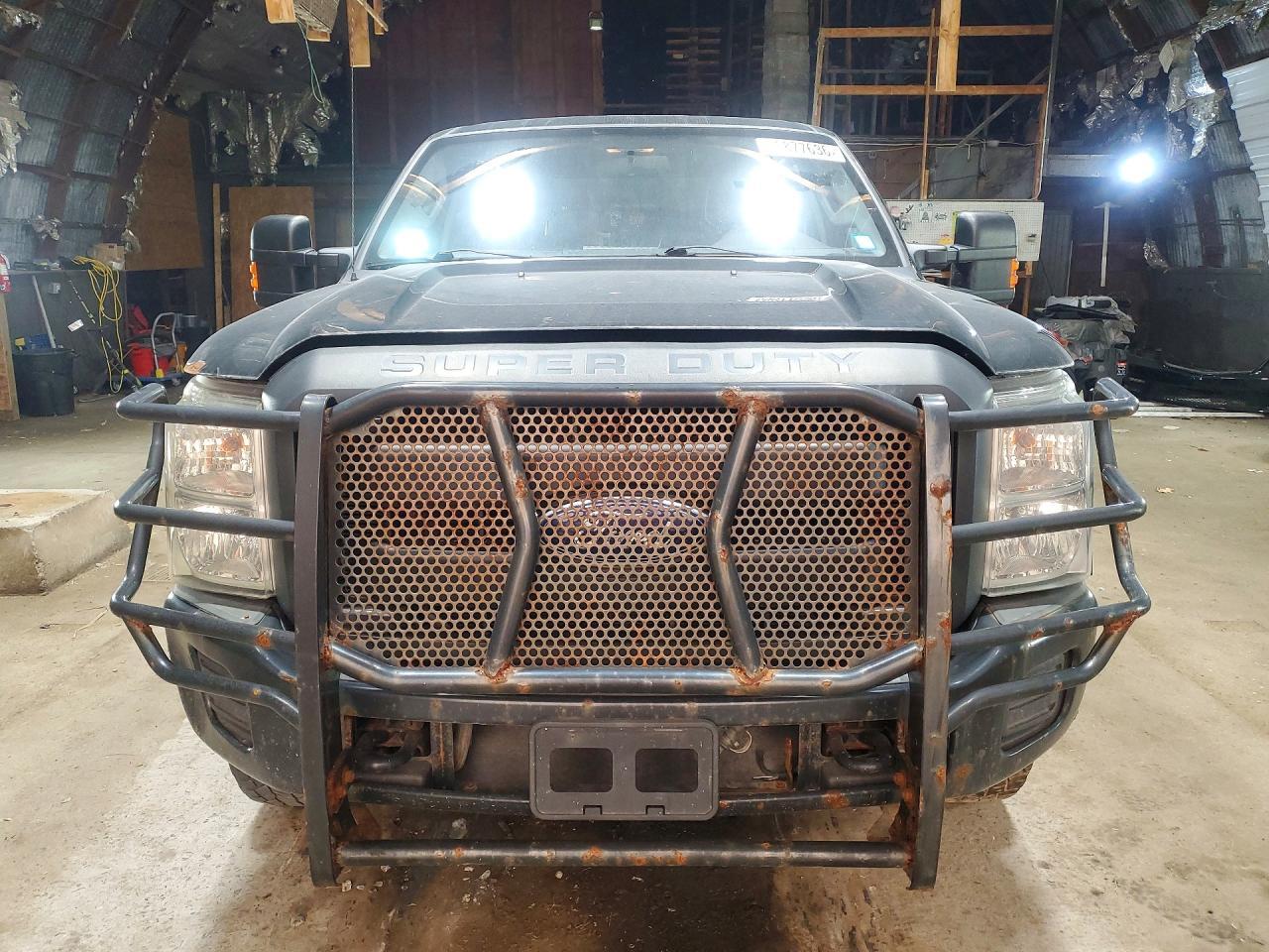 2015 Ford F250 Super Duty - Фото 5
