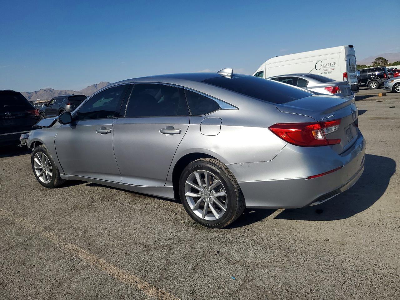 2021 Honda Accord Lx - Фото 2