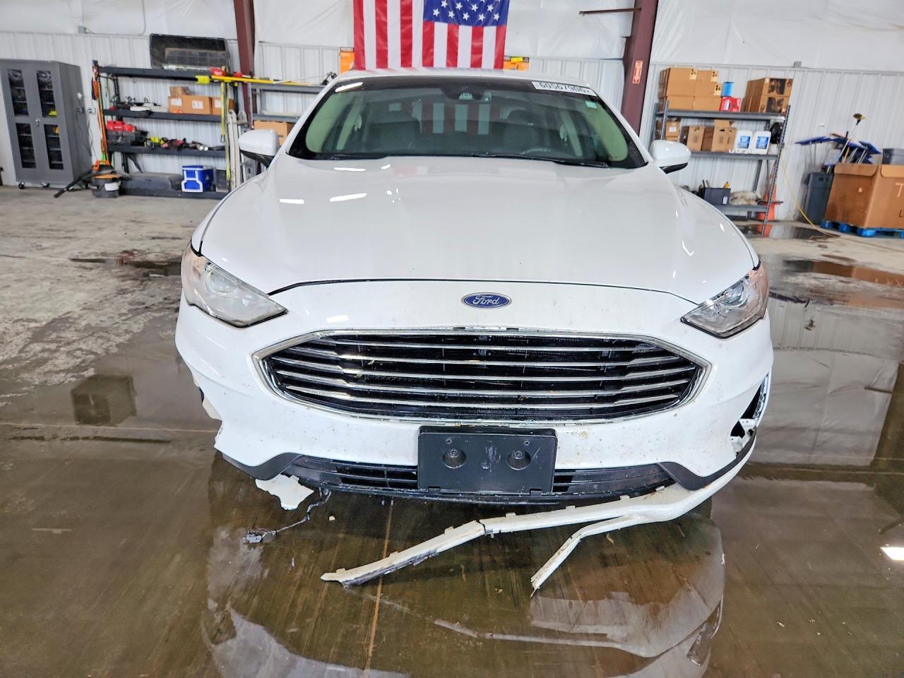 2020 Ford Fusion Se - Фото 5