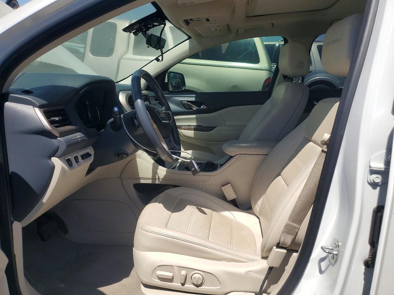 2021 GMC Acadia Denali - Image 7