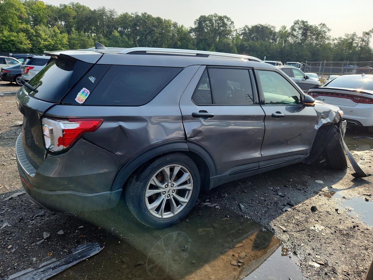 2022 Ford Explorer Limited - Фото 3