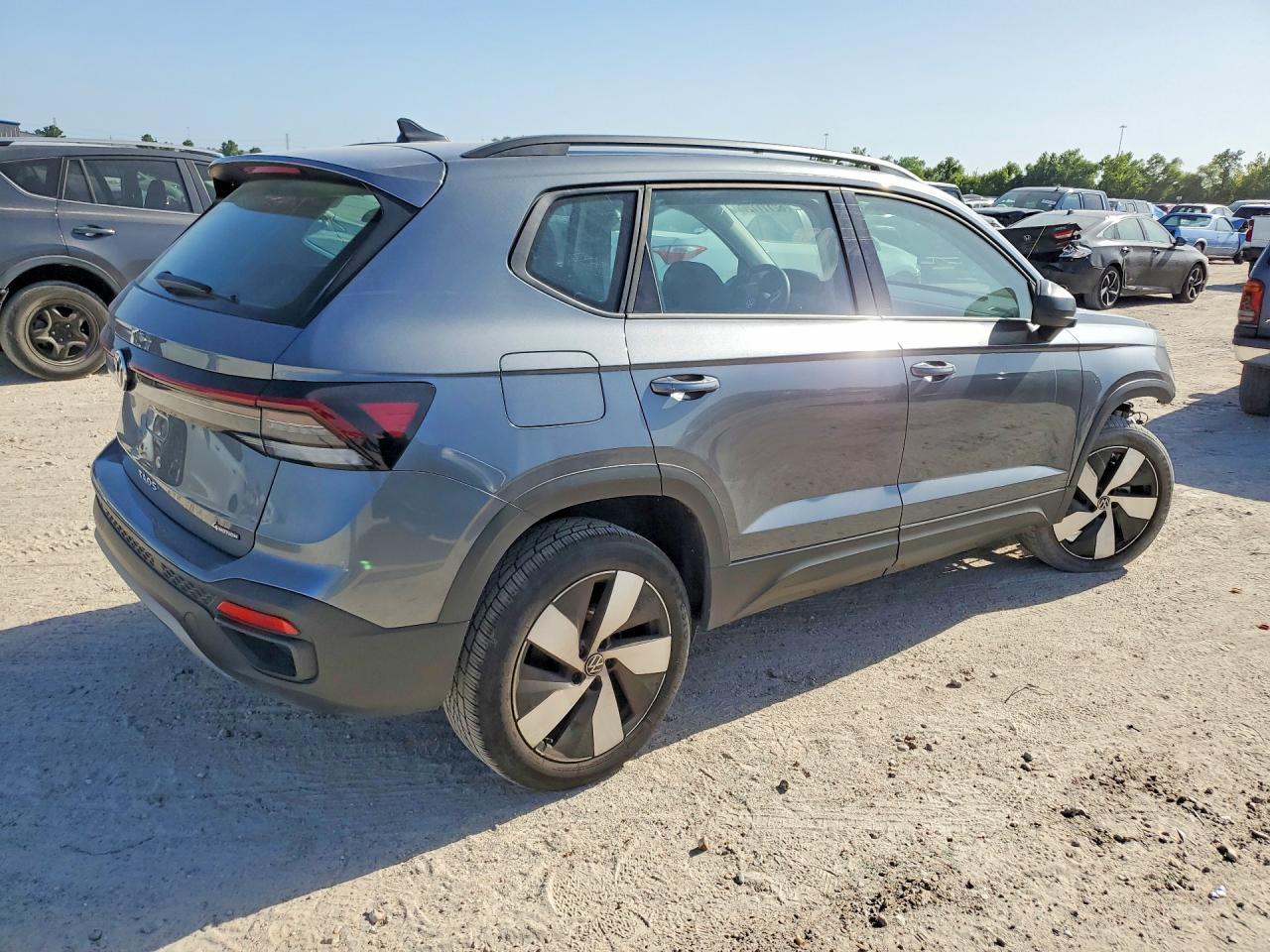 2025 Volkswagen Taos S - Image 3