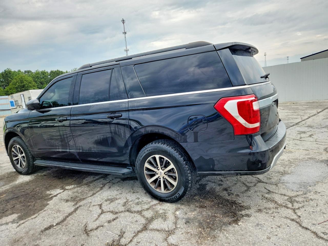 2019 Ford Expedition Max Xlt - Image 2