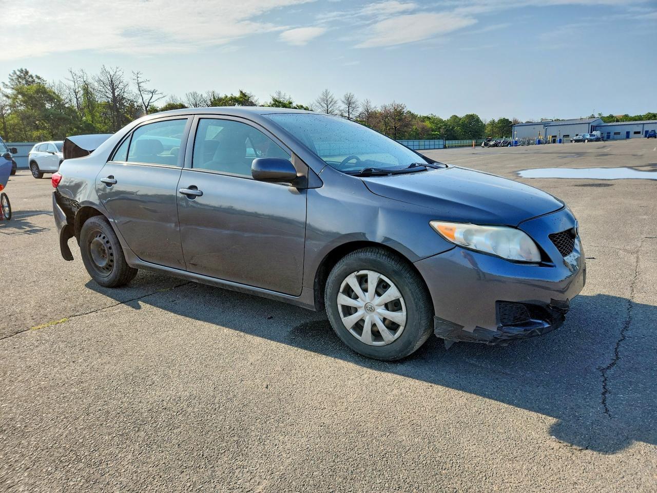 2010 Toyota Corolla Le - Image 4