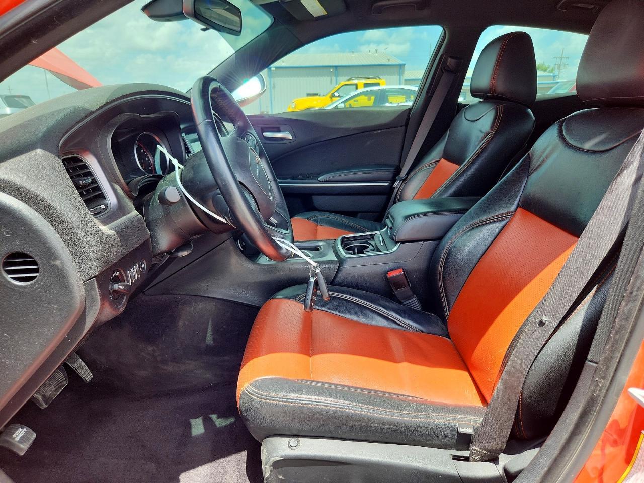 2017 Dodge Charger Se - Image 7