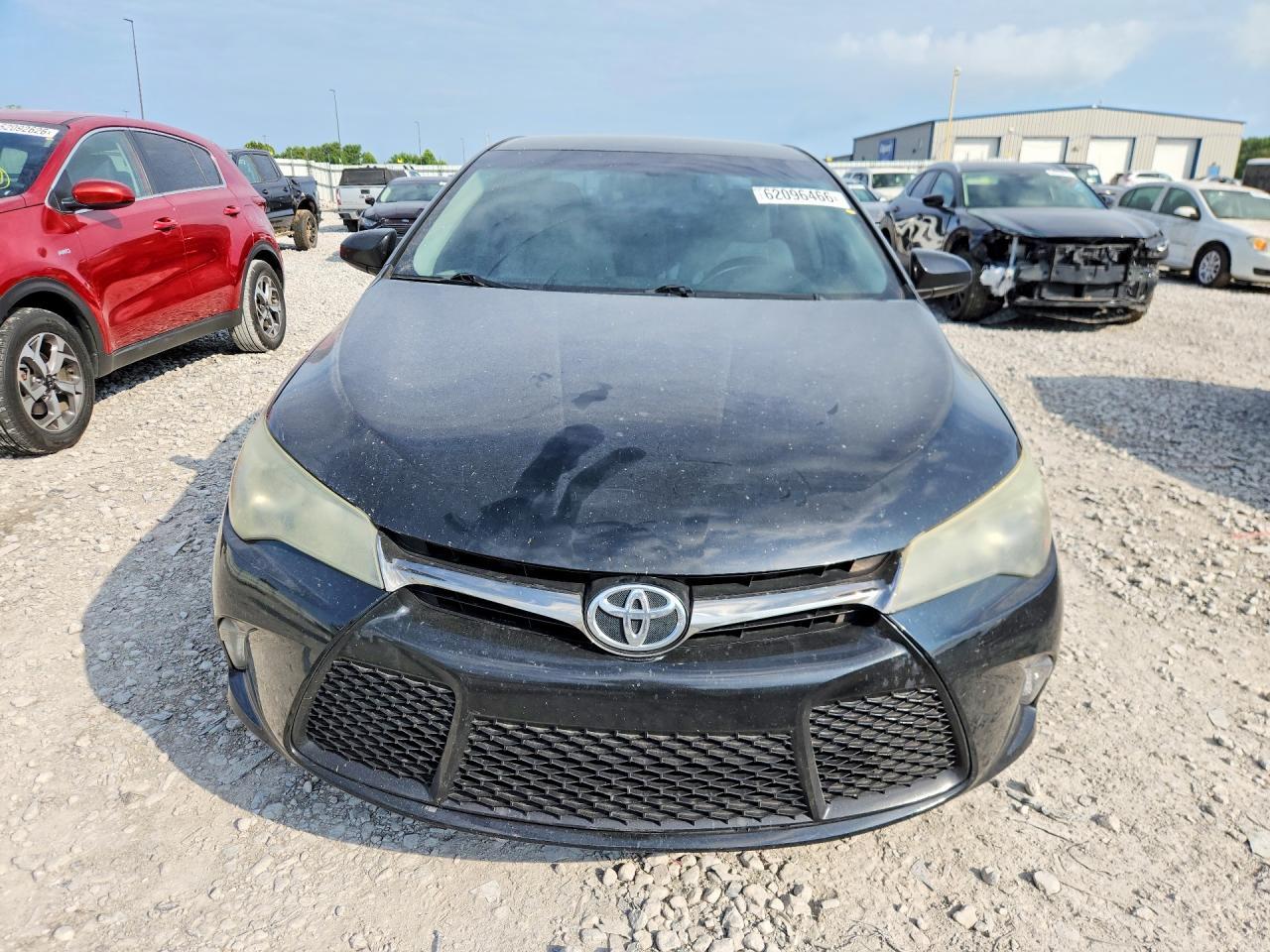 2015 Toyota Camry Se - Фото 5