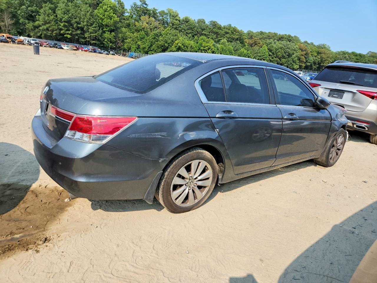 2011 Honda Accord - Фото 3