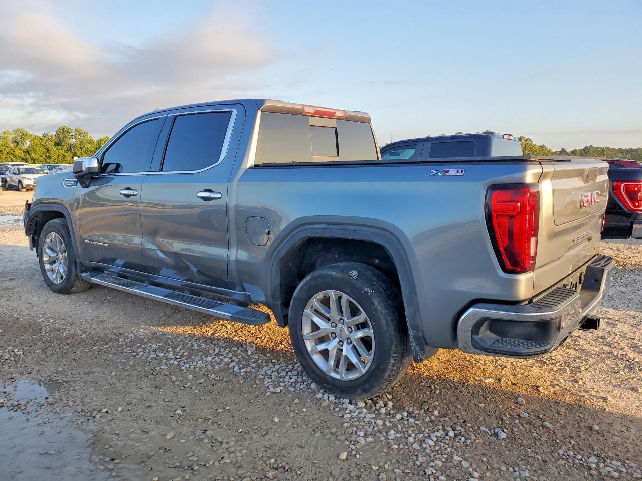 2020 GMC Sierra K1500 Slt - Фото 2