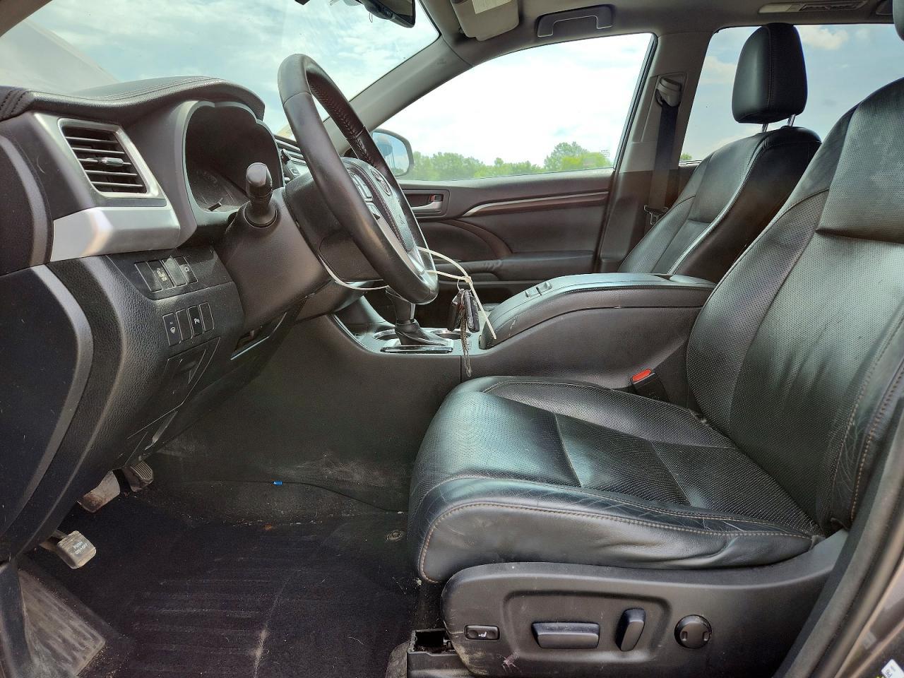 2014 Toyota Highlander Limited - Image 7