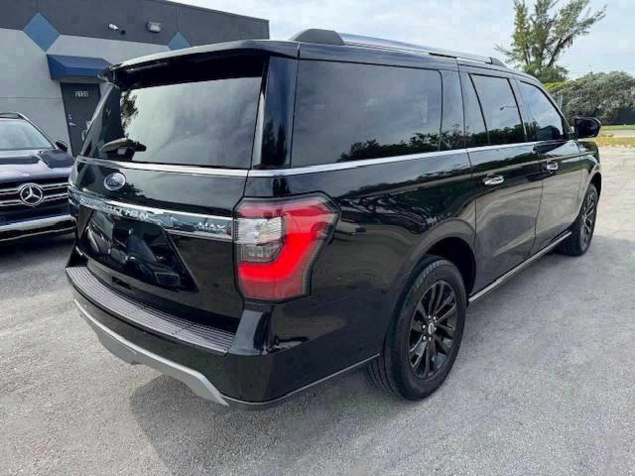 2019 Ford Expedition Max Limited - Image 3