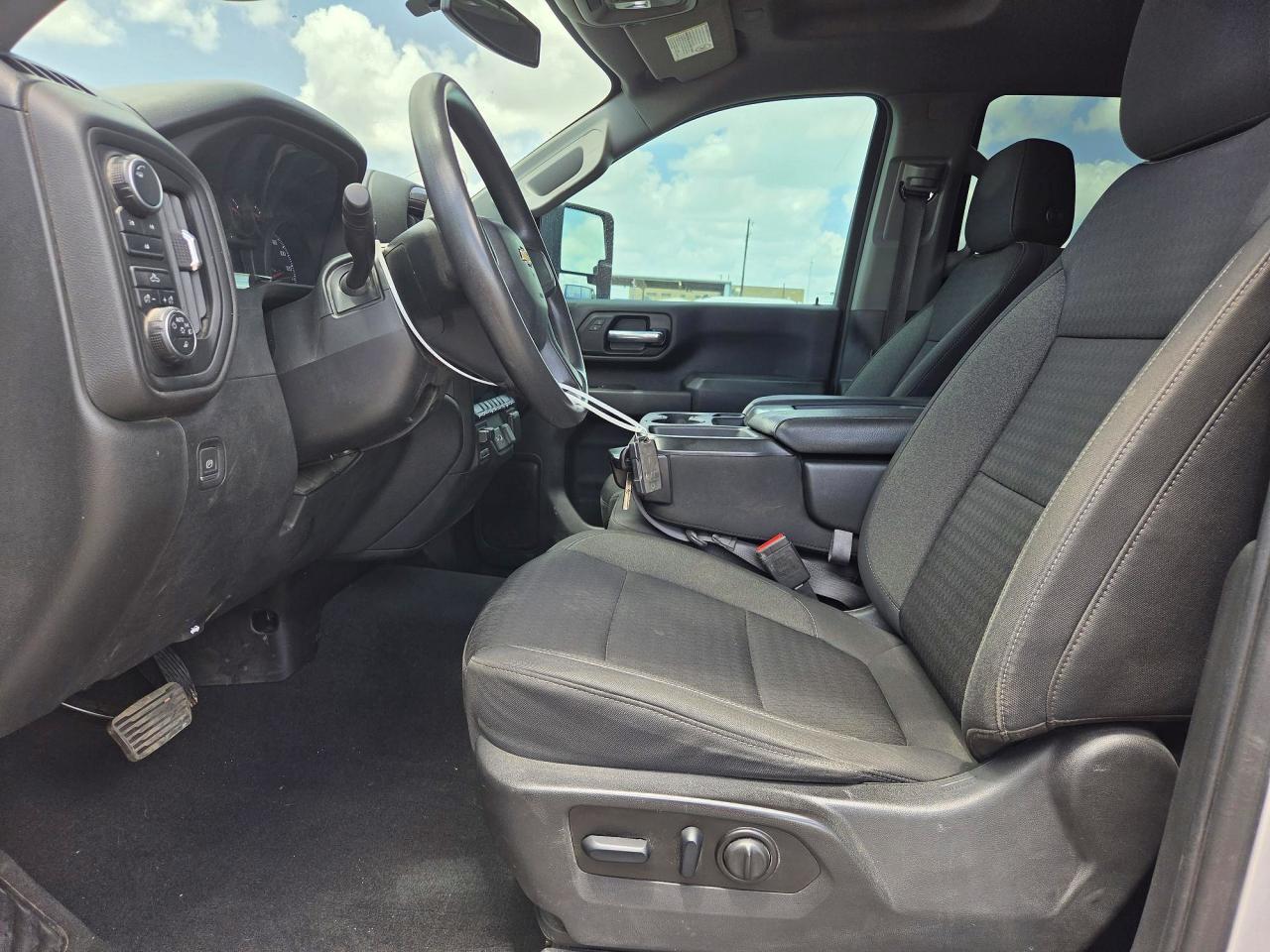 2023 Chevrolet Silverado K2500 Custom - Image 7