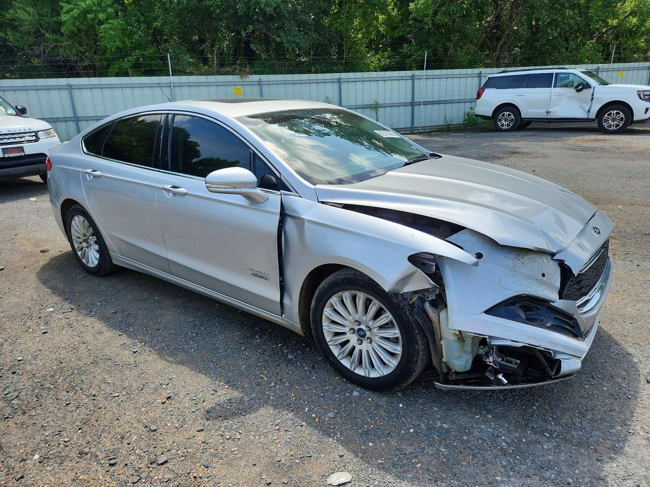 2014 Ford Fusion Titanium Phev - Image 4