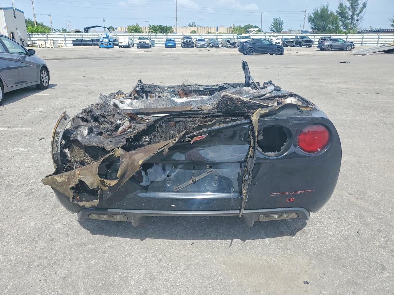 2006 Chevrolet Corvette - Фото 6