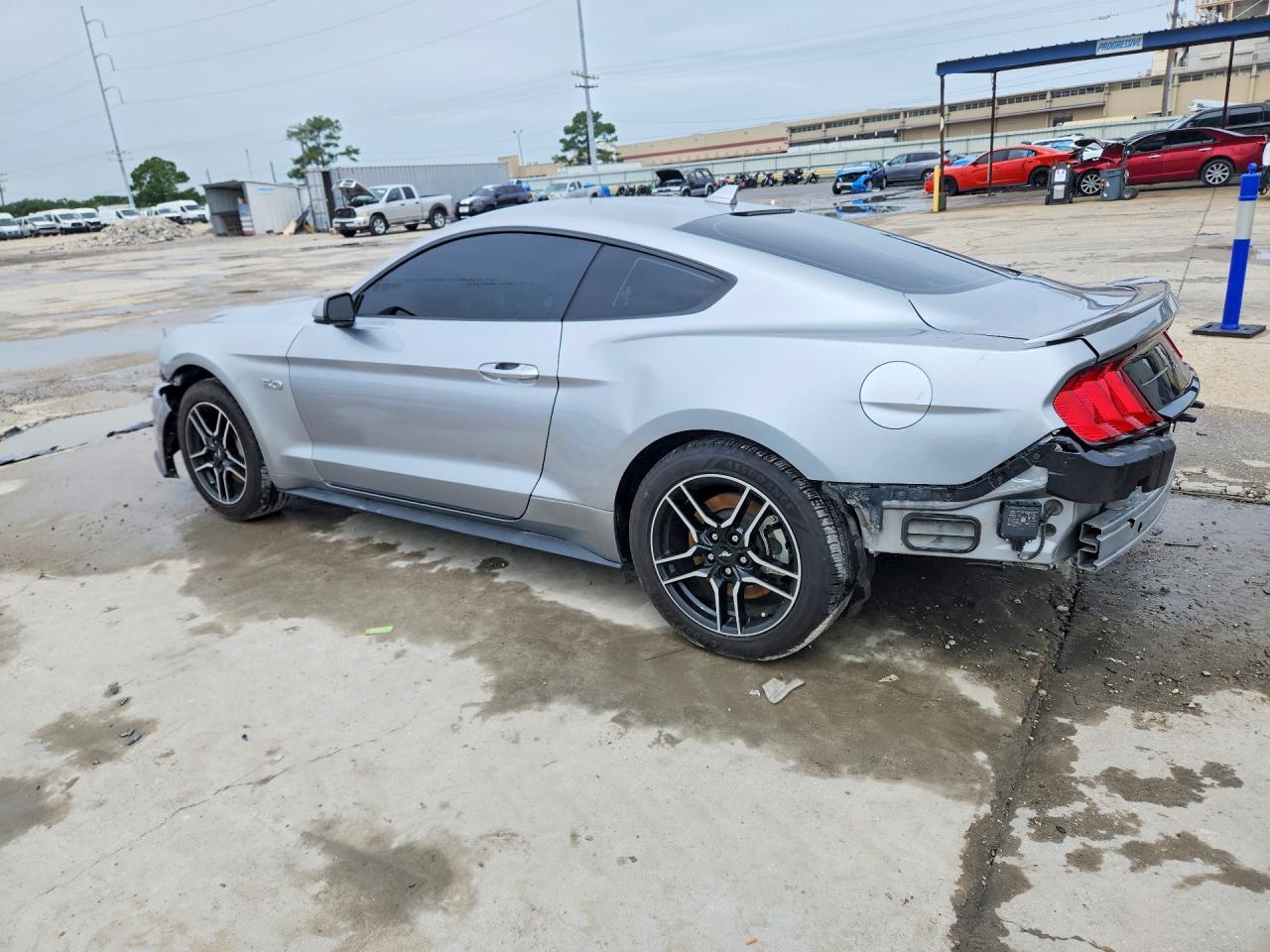2023 Ford Mustang Gt - Image 2