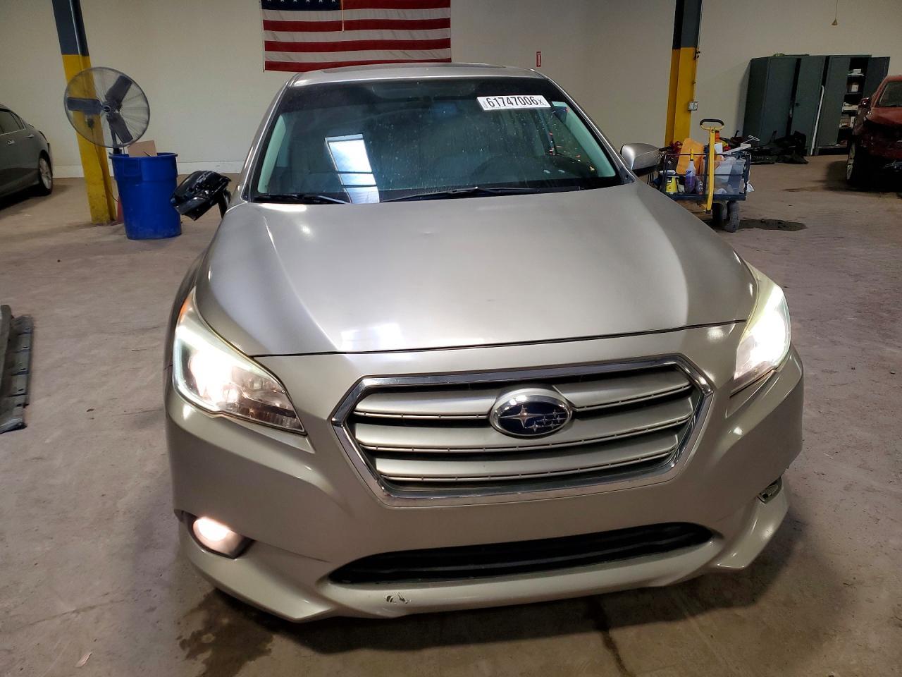 2015 Subaru Legacy 2.5I Limited - Фото 5