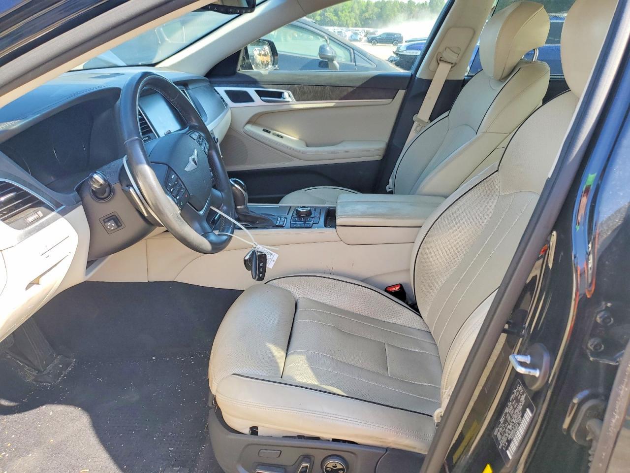 2015 Hyundai Genesis 5.0L - Фото 7