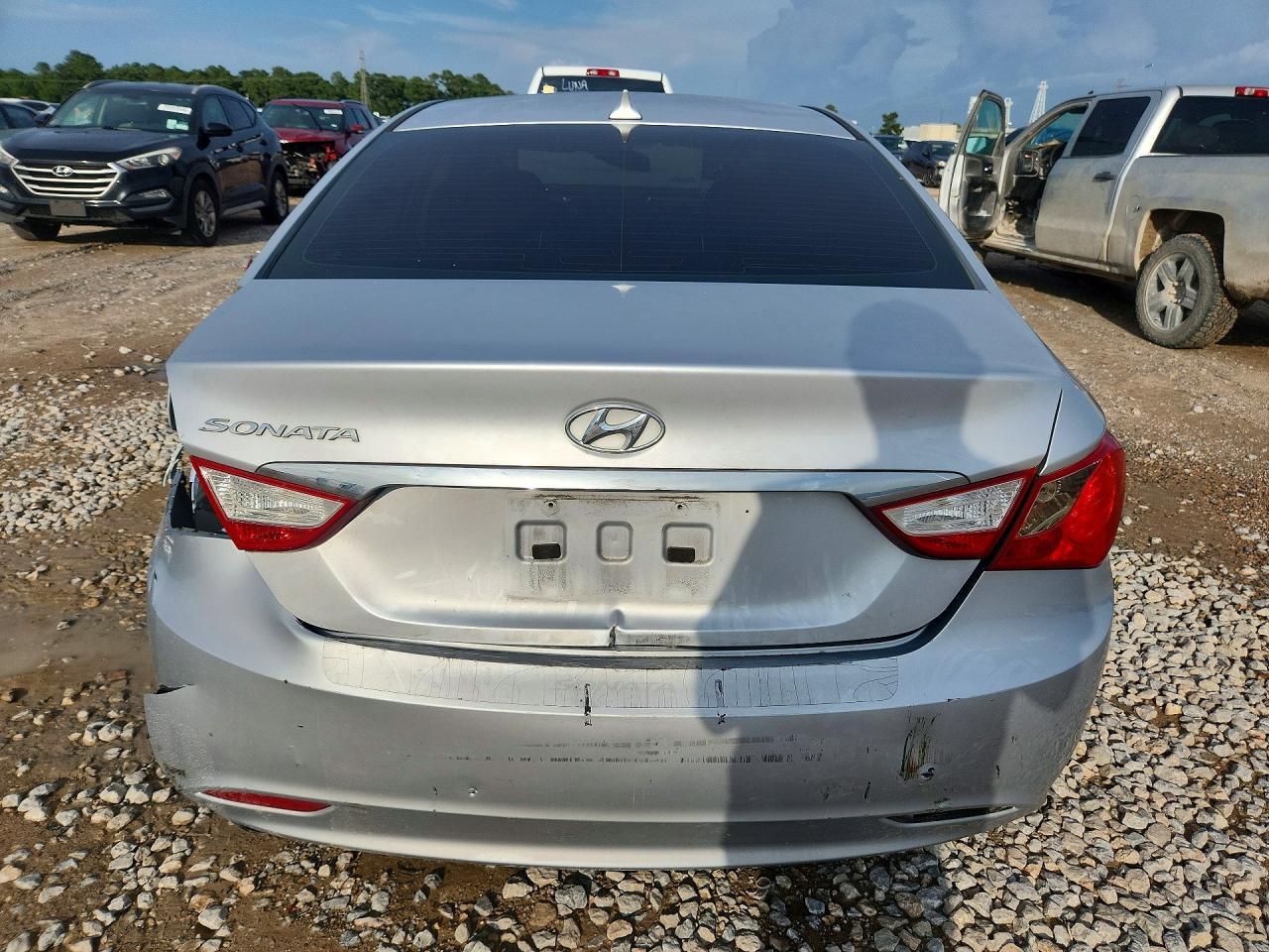 2012 Hyundai Sonata Gls - Image 6