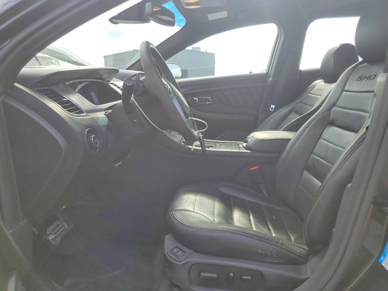 2015 Ford Taurus Sho - Фото 7