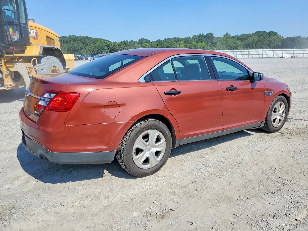 2016 Ford Taurus Police Interceptor - Фото 3