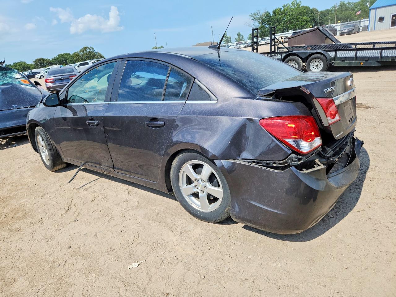 2014 Chevrolet Cruze Lt - Image 2