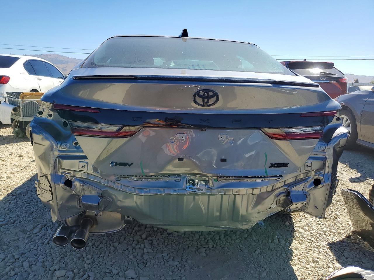 2026 Toyota Camry Xse - Фото 6
