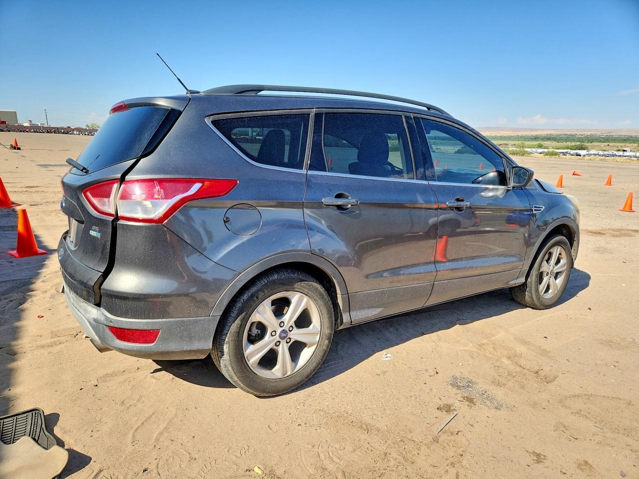 2016 Ford Escape Se - Фото 3