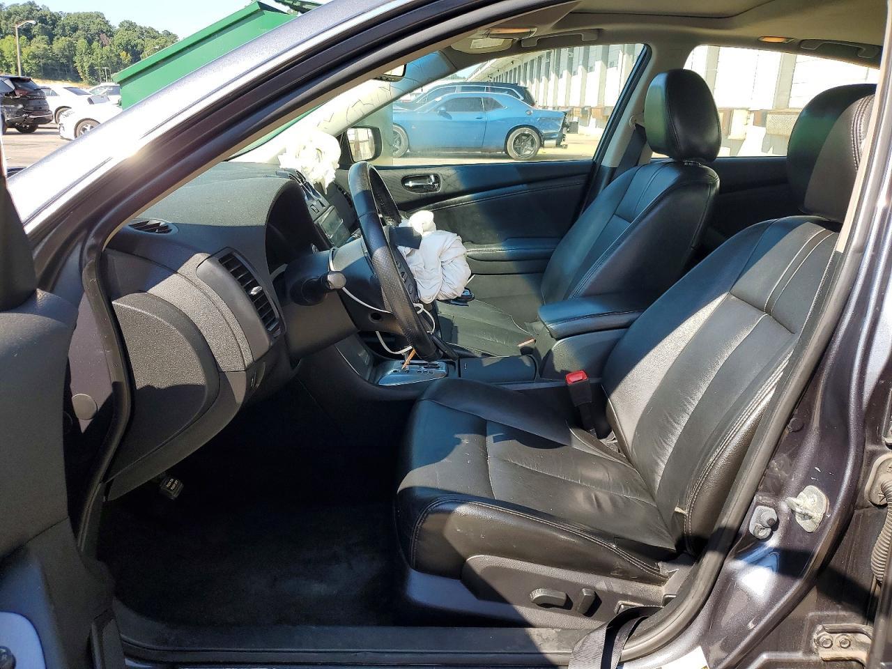 2012 Nissan Altima 2.5 - Image 7