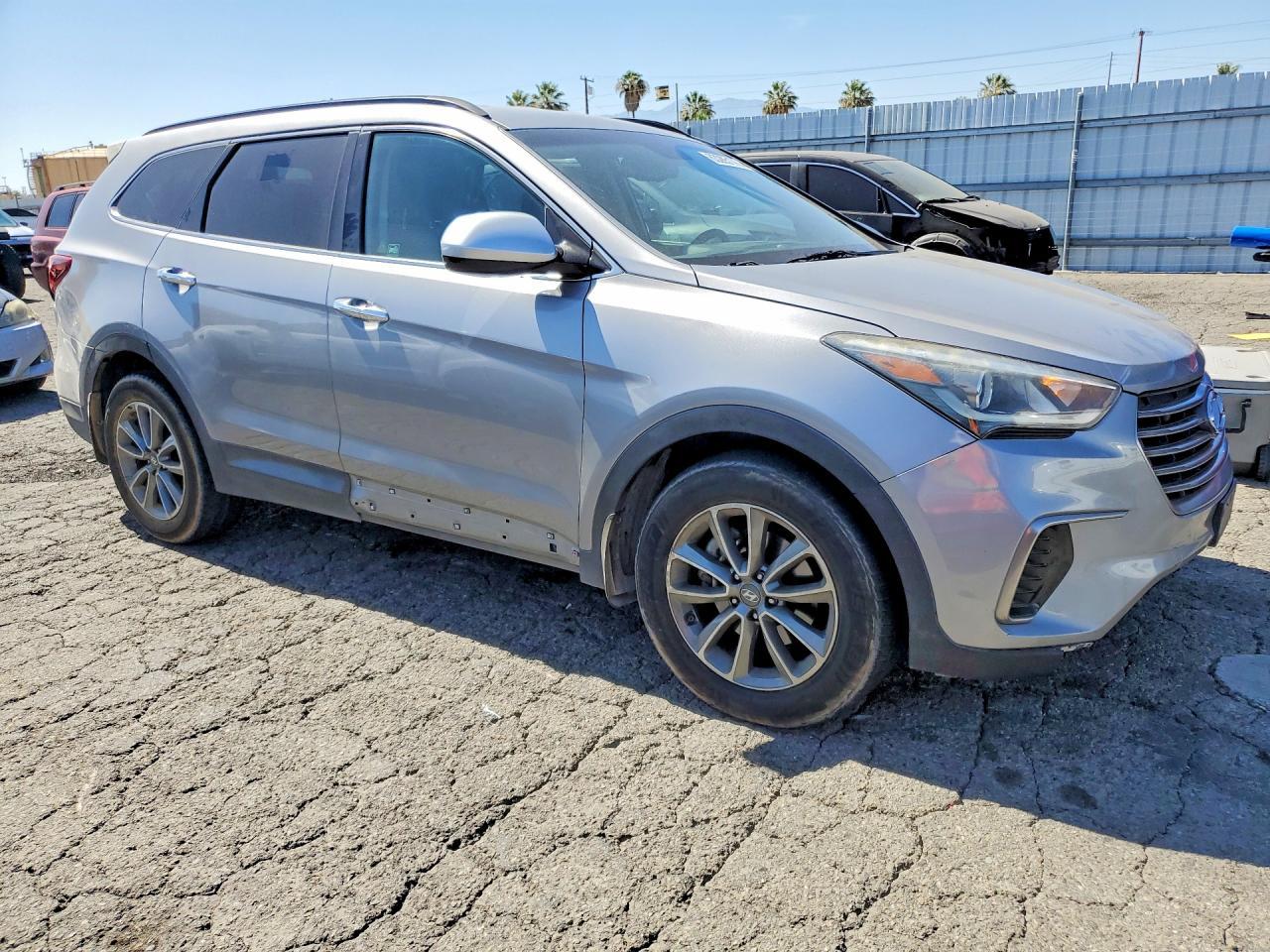 2019 Hyundai Santa Fe Xl Se - Image 4