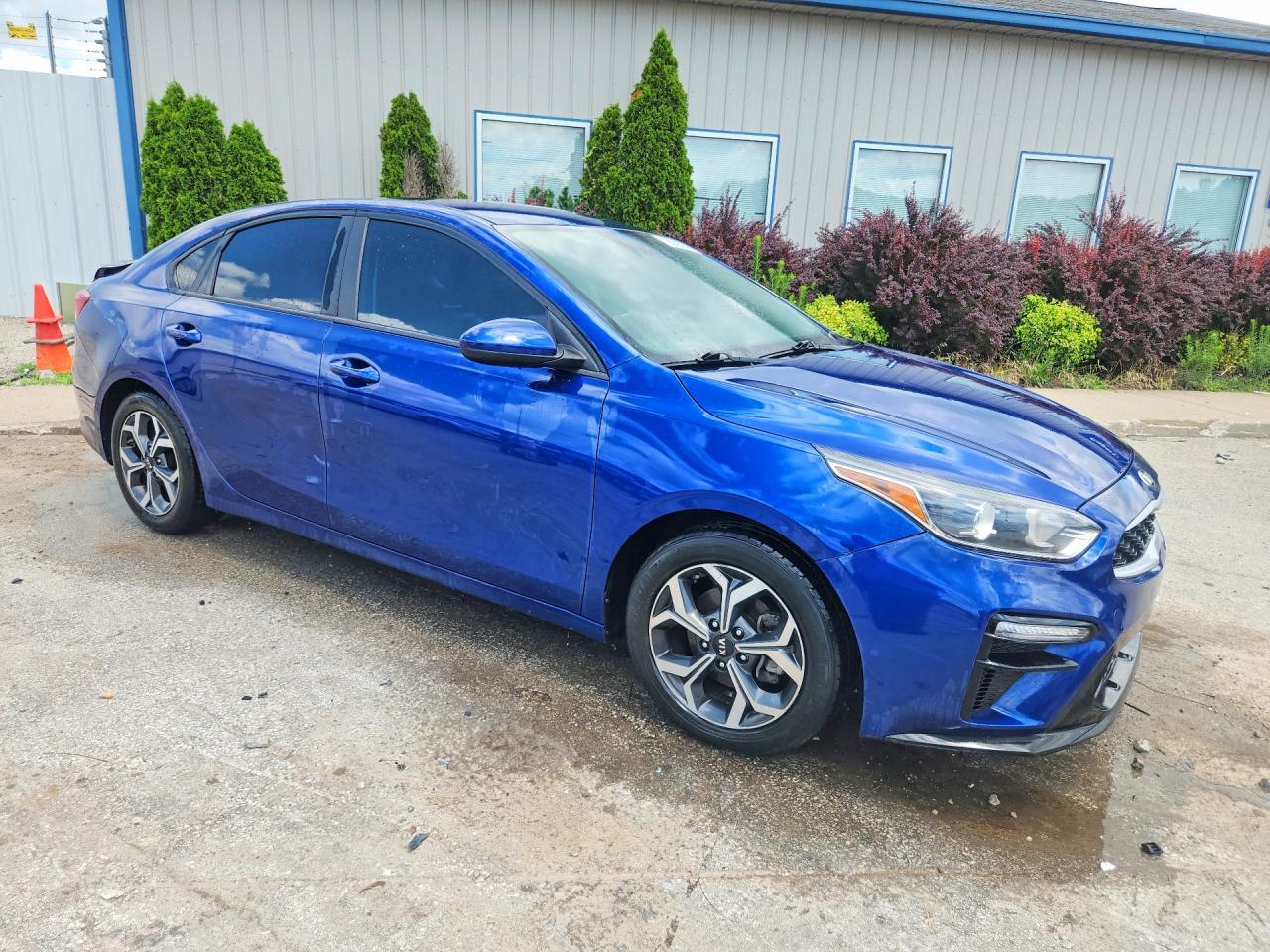 2021 Kia Forte Lxs - Фото 4