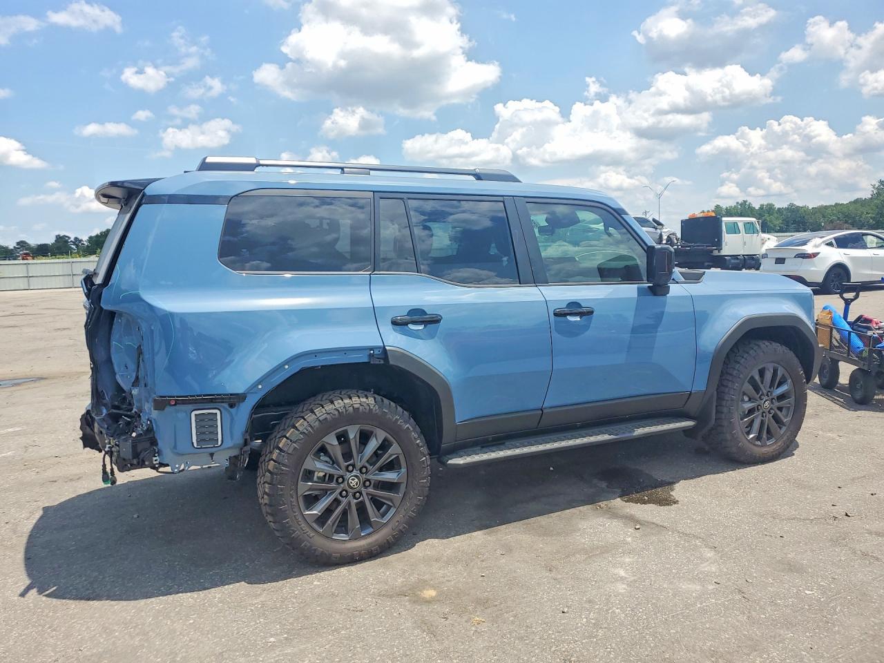2026 Toyota Land Cruiser Base - Фото 3
