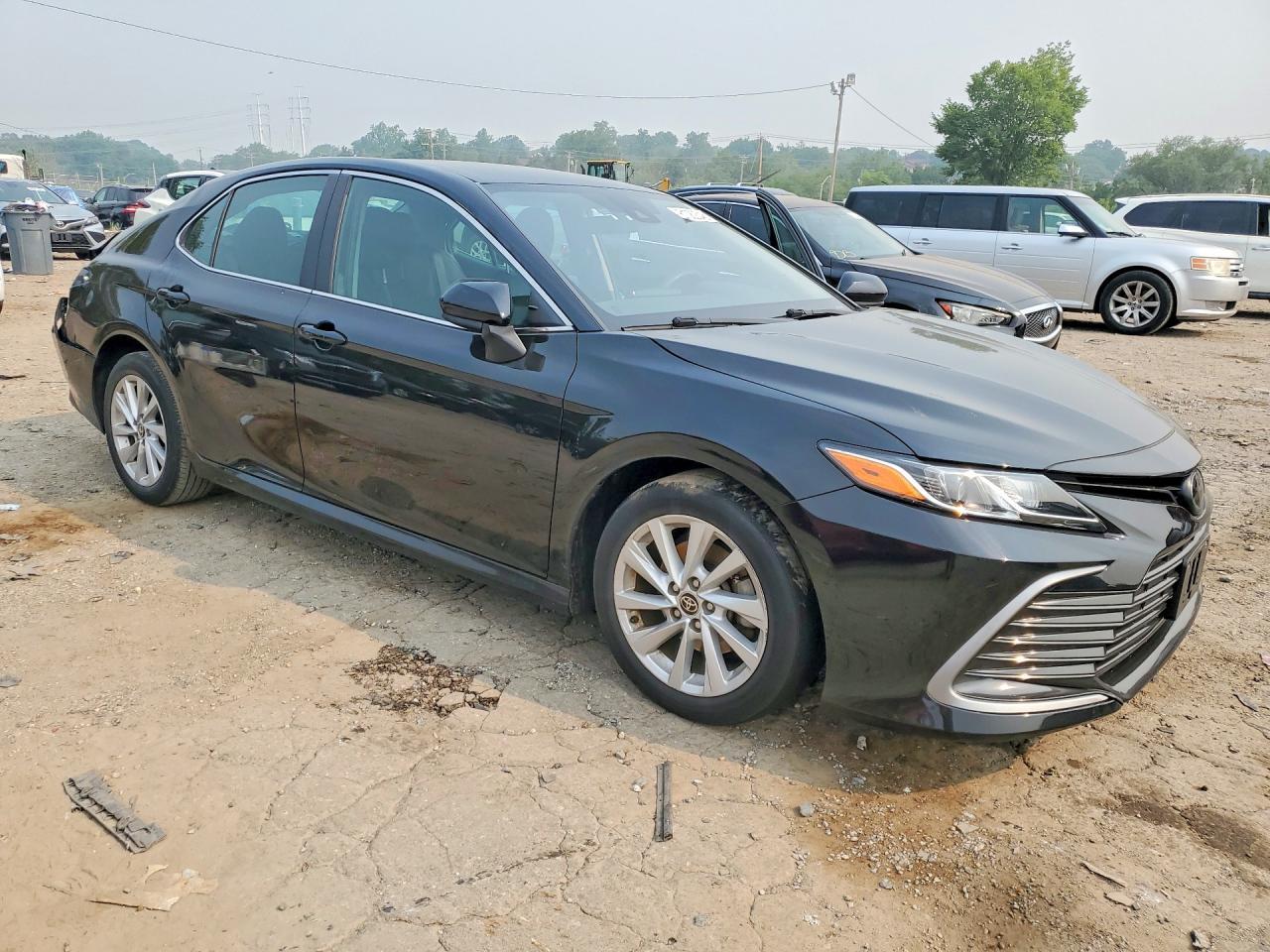 2023 Toyota Camry Le - Image 4