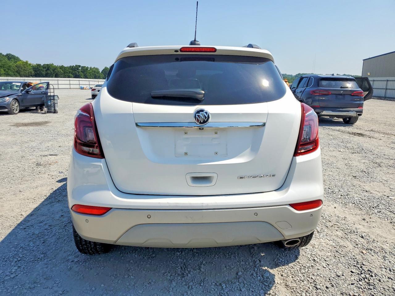 2019 Buick Encore Essence - Фото 6