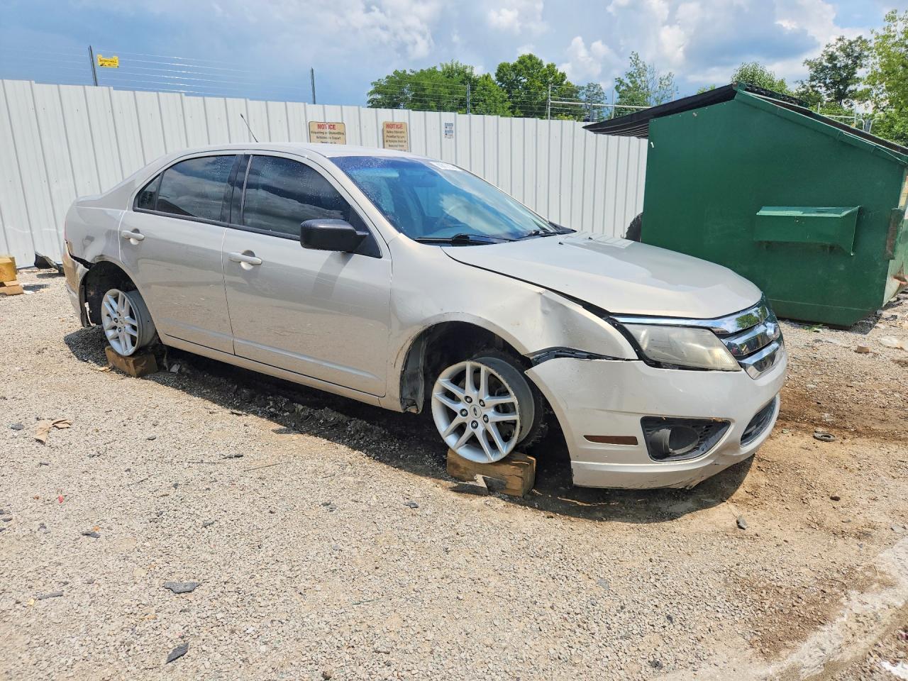 2010 Ford Fusion S - Image 4