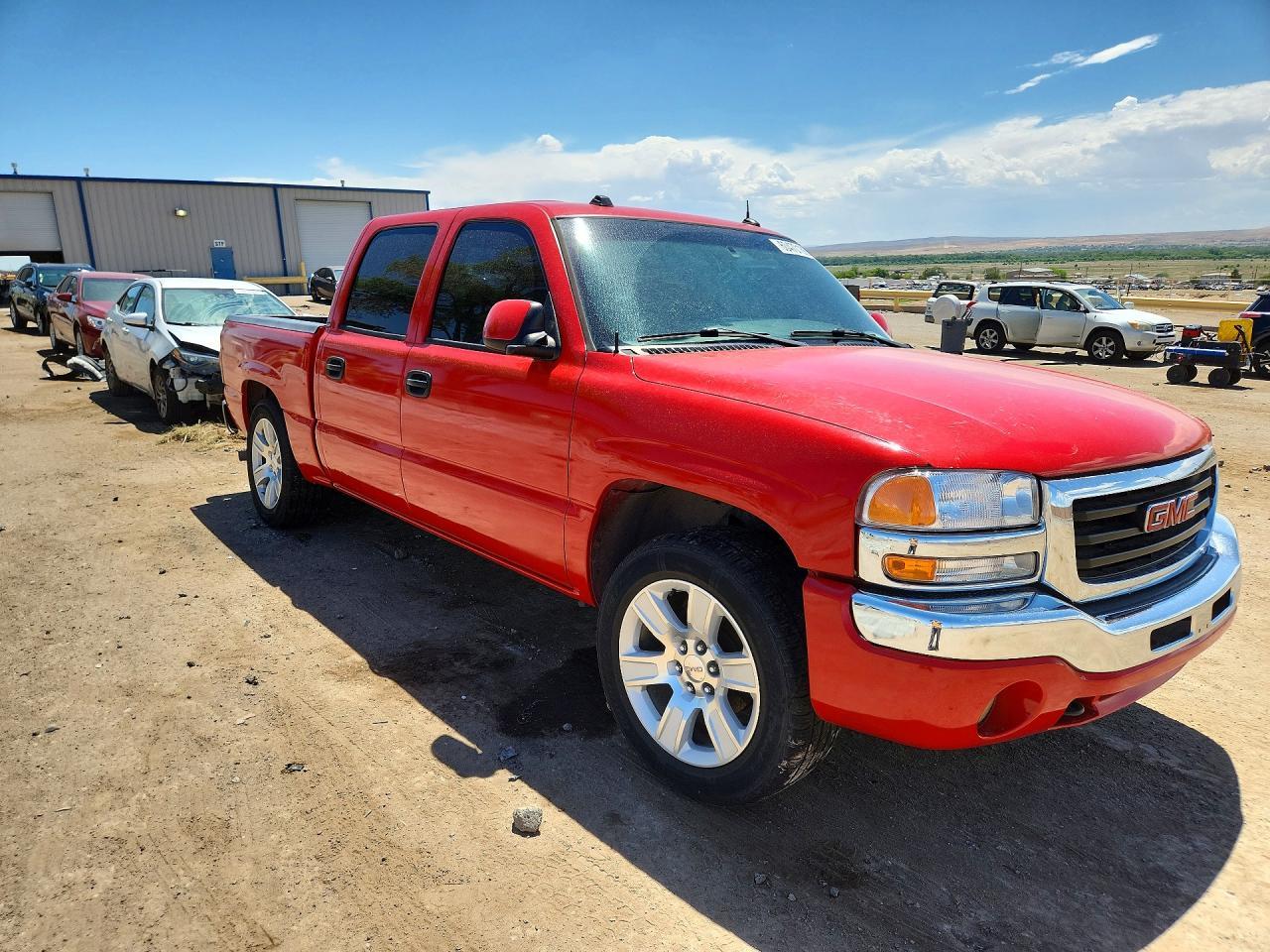 2005 GMC New Sierra C1500 - Фото 4