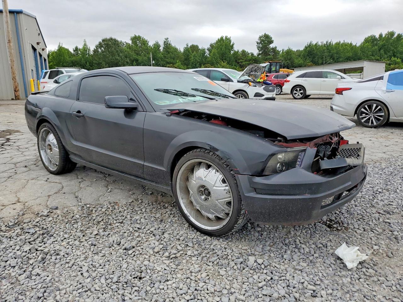 2007 Ford Mustang - Фото 4